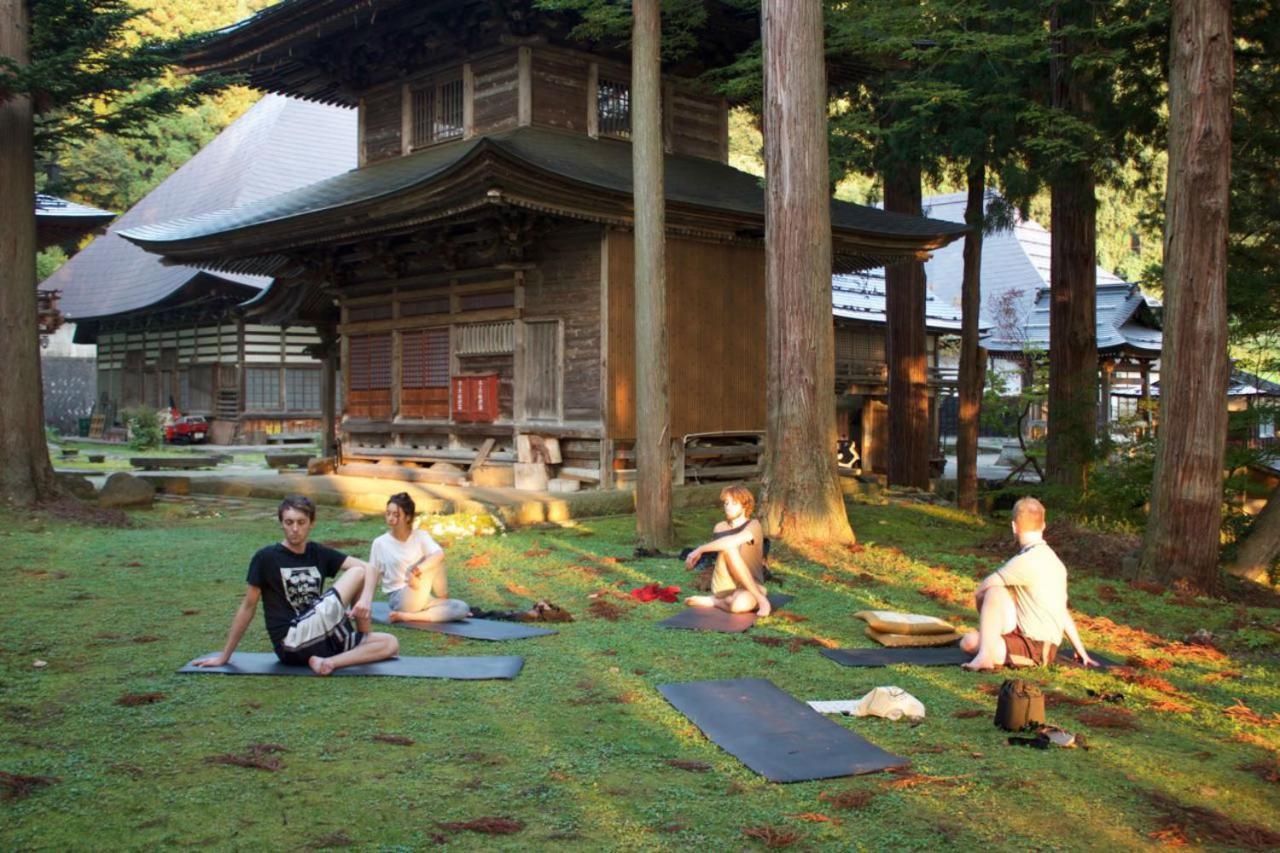 Nozawa Central Exterior foto
