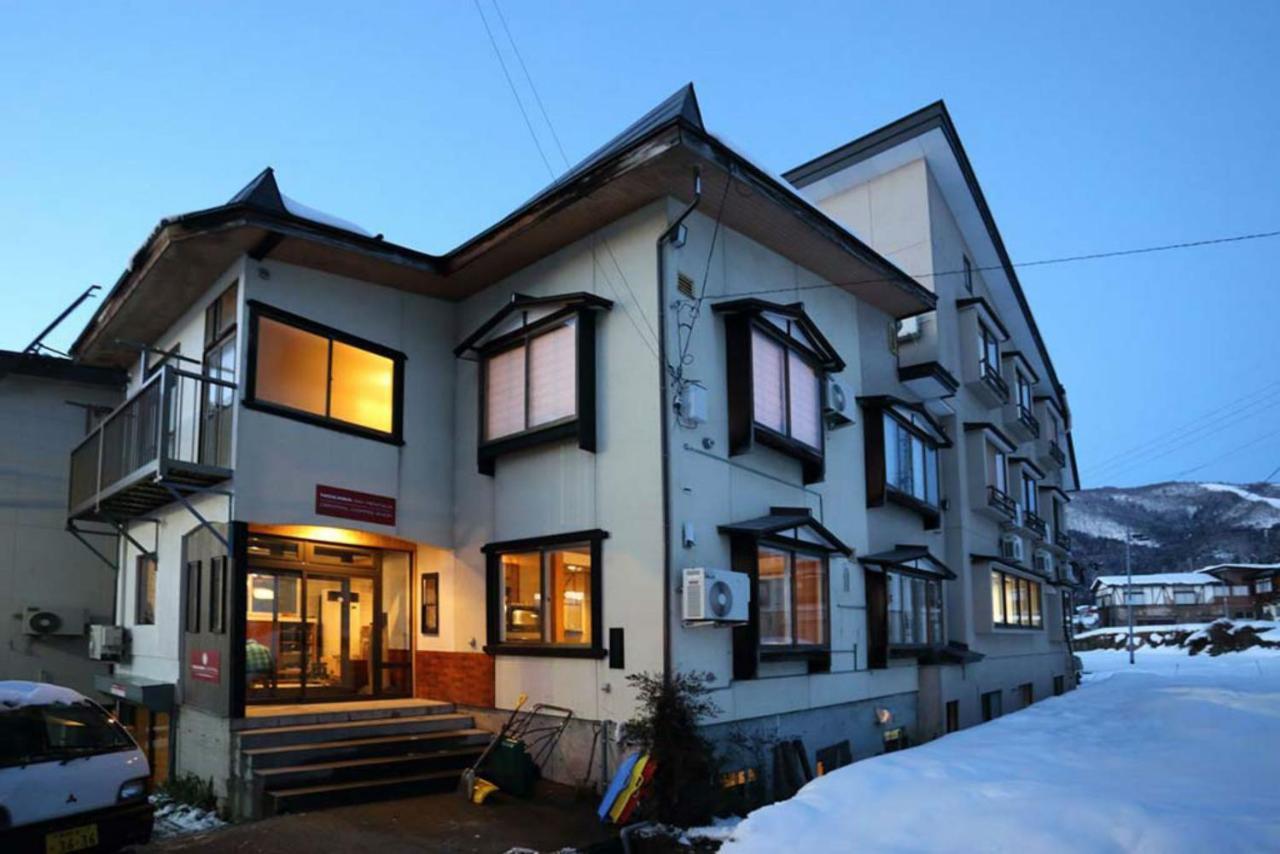 Nozawa Central Exterior foto